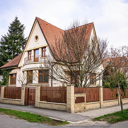 Vila Lumir Poděbrady Екстериор снимка