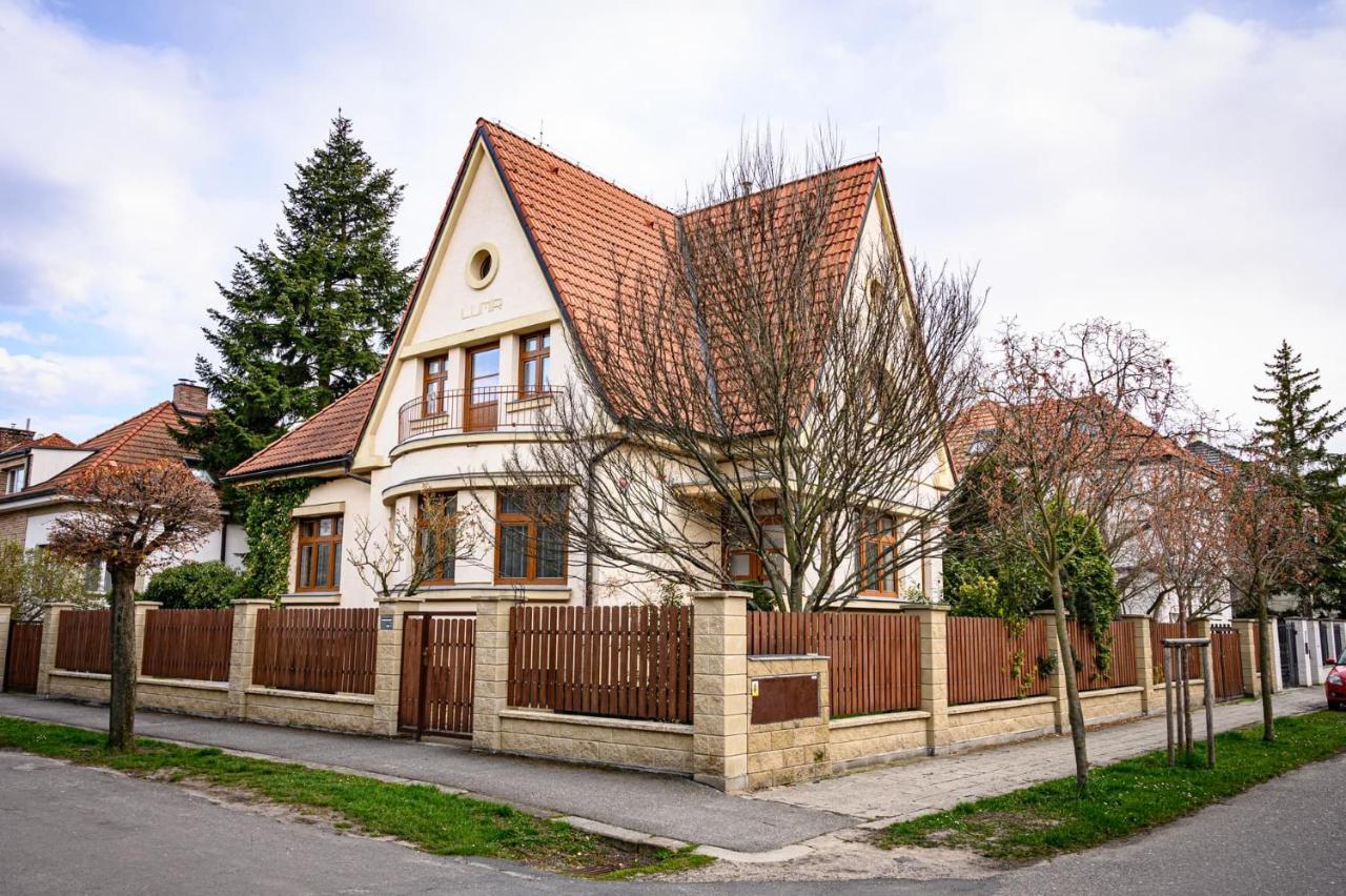 Vila Lumir Poděbrady Екстериор снимка